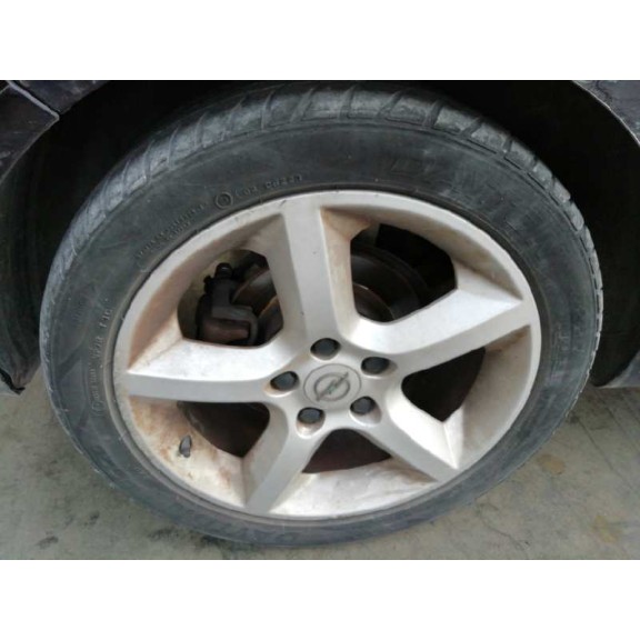 opel astra gtc del año 2007