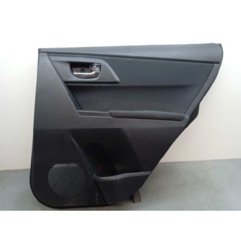 GUARNECIDO PUERTA TRASERA DERECHA 6777502380 