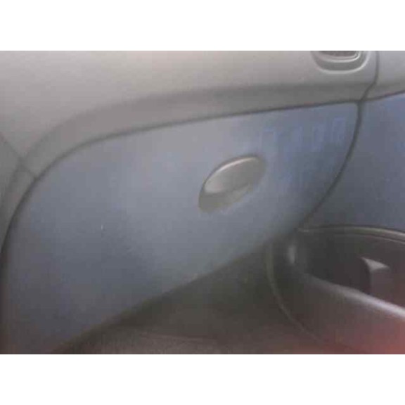 peugeot 206 berlina del año 2002