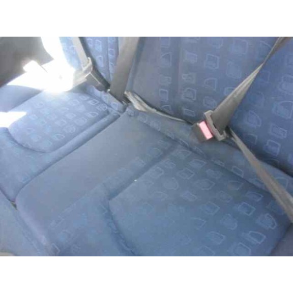 peugeot 206 berlina del año 2002