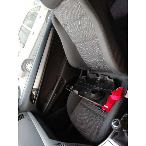 opel astra gtc del año 2007