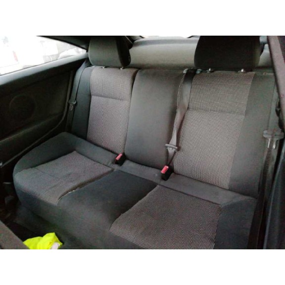 opel astra gtc del año 2007