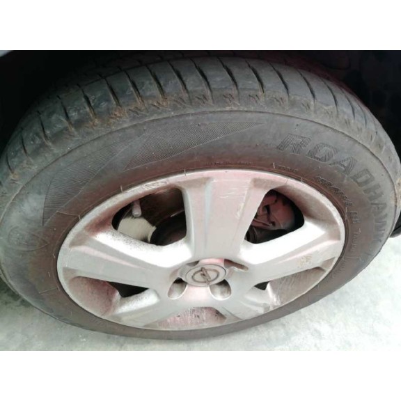 opel meriva del año 2004