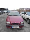 toyota avensis berlina (t 22) del año 1999