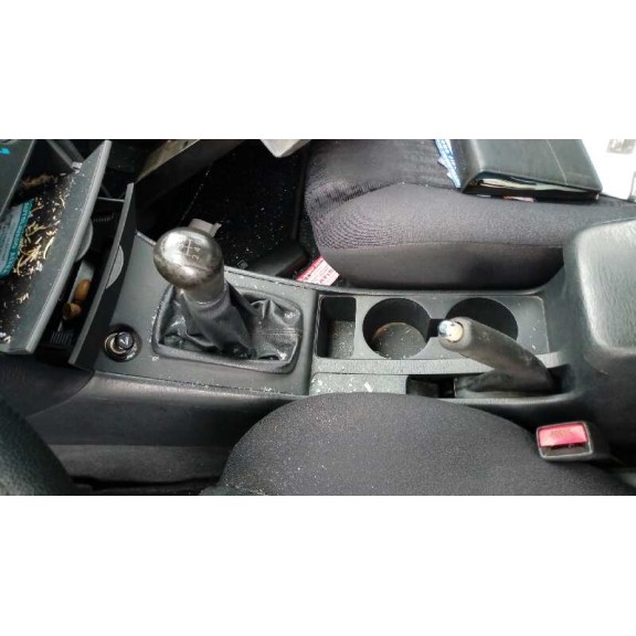 toyota corolla (e12) del año 2003