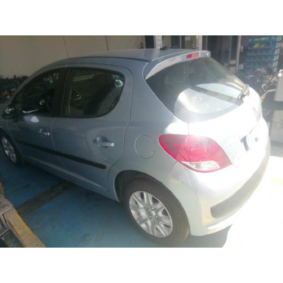 peugeot 207 del año 2010