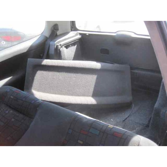 volkswagen polo berlina (6n1) del año 1998