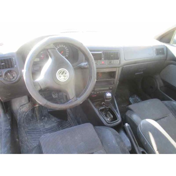 volkswagen golf iv berlina (1j1) del año 2002