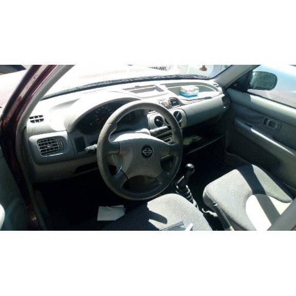 nissan micra (k11) del año 2002