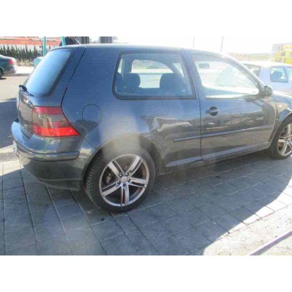 volkswagen golf iv berlina (1j1) del año 2002