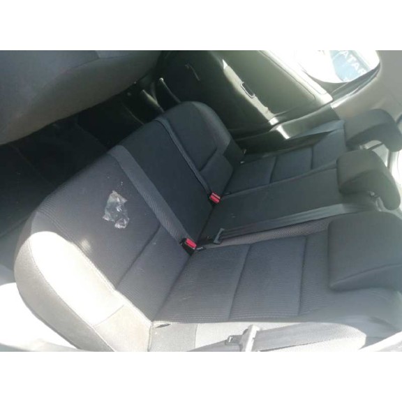 peugeot 207 del año 2010