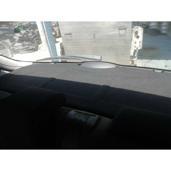 peugeot 207 del año 2010