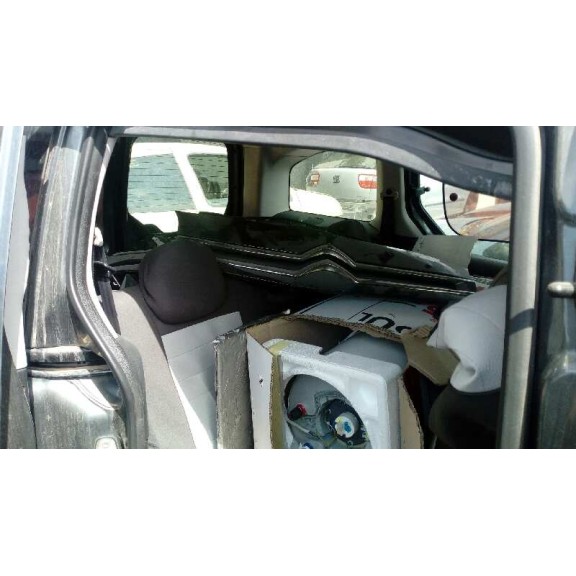 citroën berlingo station wagon del año 2014