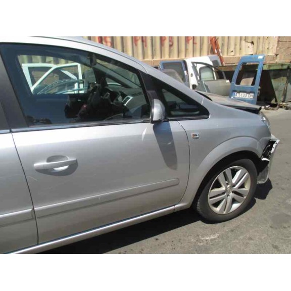 opel zafira b del año 2009