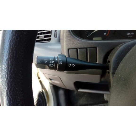 nissan micra (k11) del año 1996