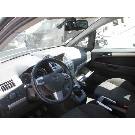 opel zafira b del año 2009