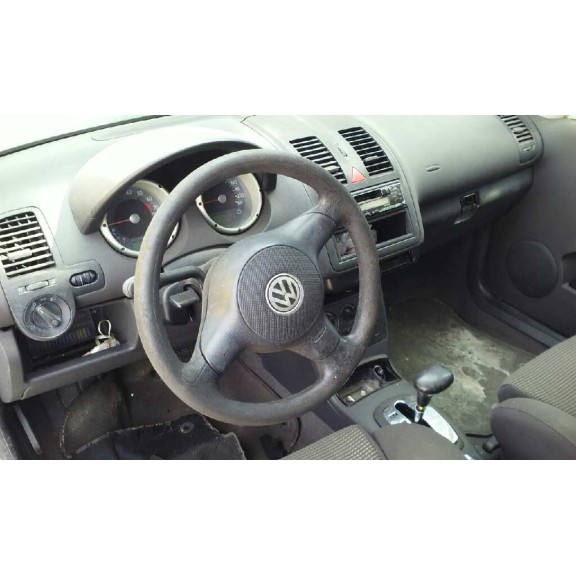volkswagen polo berlina (6n2) del año 2001