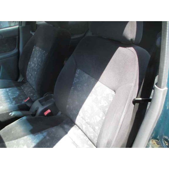 daewoo lanos del año 2001