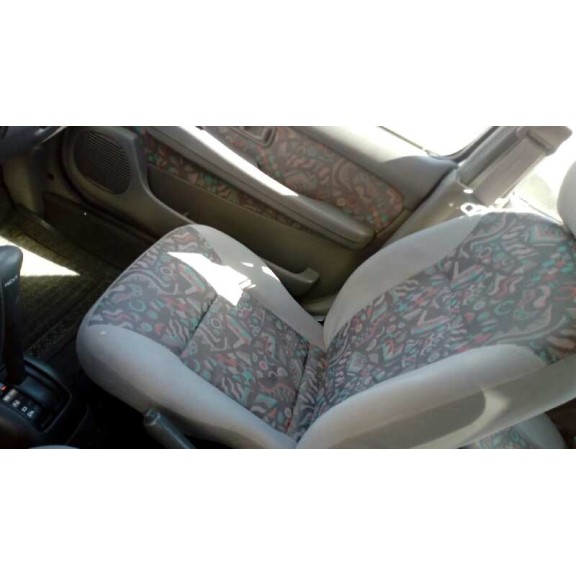 nissan micra (k11) del año 1996