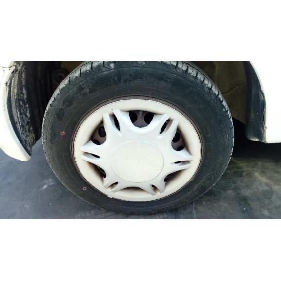 nissan micra (k11) del año 1996