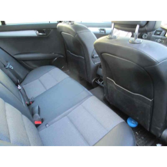 mercedes-benz clase c (w204) berlina del año 2010