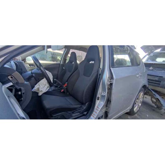 subaru impreza g12 del año 2010