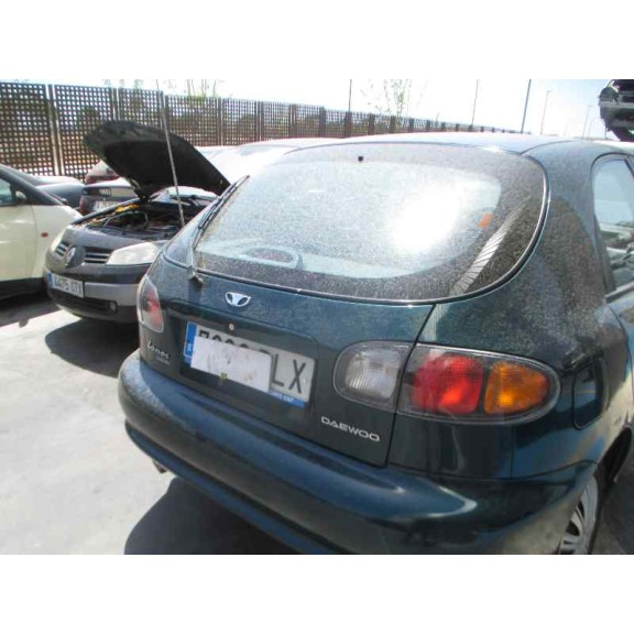 daewoo lanos del año 2001