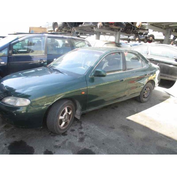 hyundai lantra berlina (rd) del año 1997