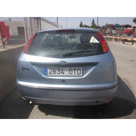 ford focus berlina (cak) del año 2004