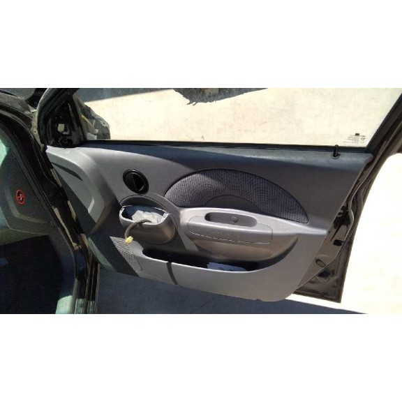 daewoo kalos del año 2004