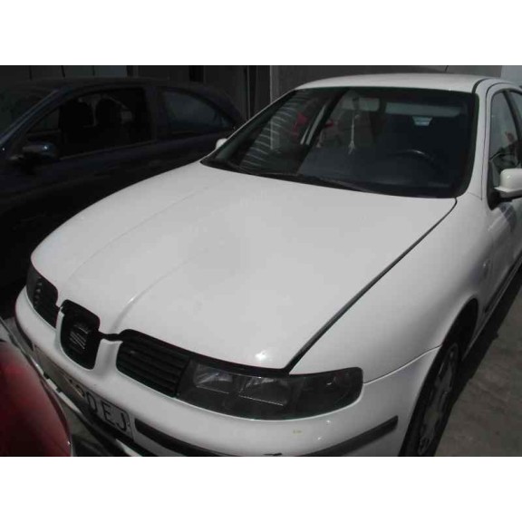 seat toledo (1m2) del año 2000