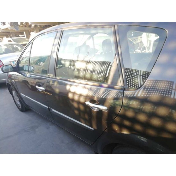 renault scenic ii del año 2006