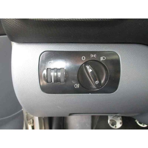 seat toledo (1m2) del año 2000