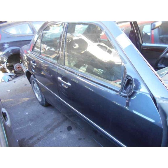 mercedes-benz clase c (w202) berlina del año 1998