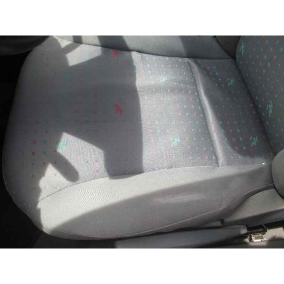 seat toledo (1m2) del año 2000