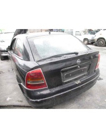 opel astra g berlina del año 2002 2