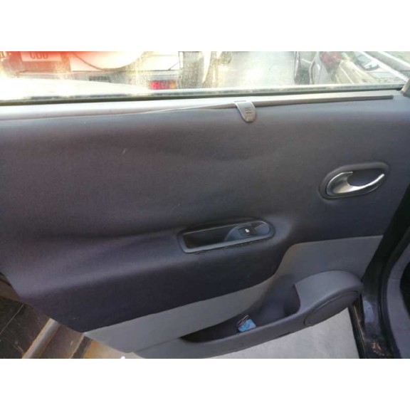 renault scenic ii del año 2006