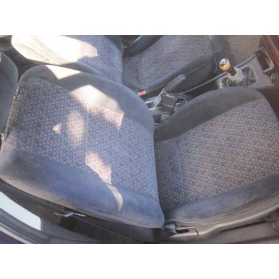 opel astra g berlina del año 1998