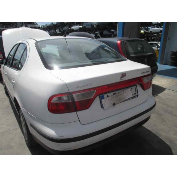 seat toledo (1m2) del año 2000