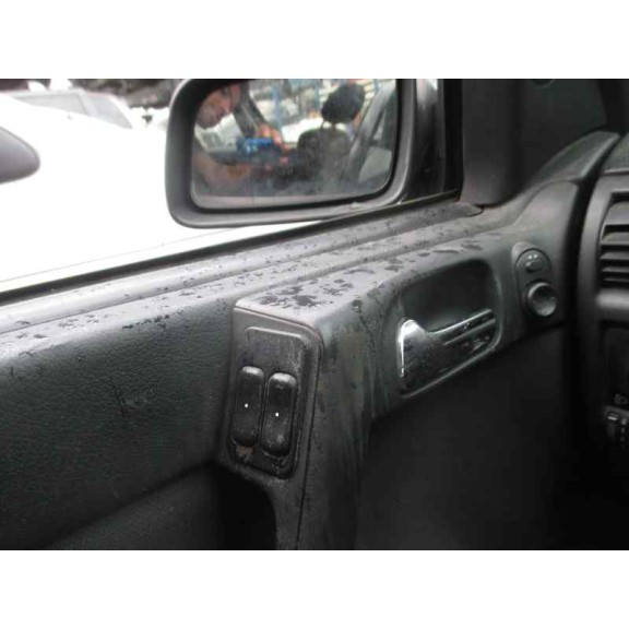 opel astra g berlina del año 2002