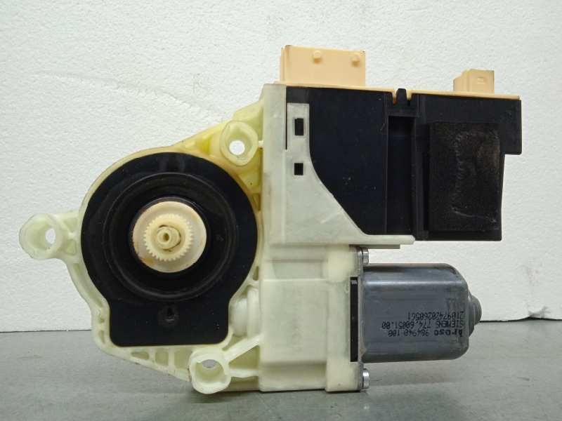 Recambio de motor elevalunas delantero derecho para citroën c4 berlina lx referencia OEM IAM 9681574880 984940100 