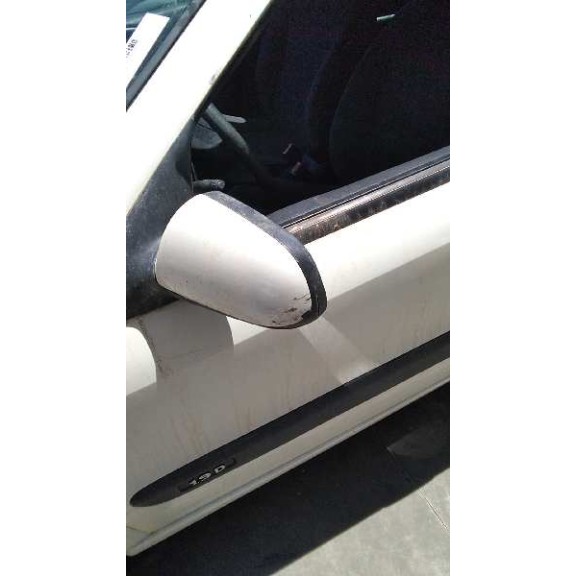 citroën xsara berlina del año 1998