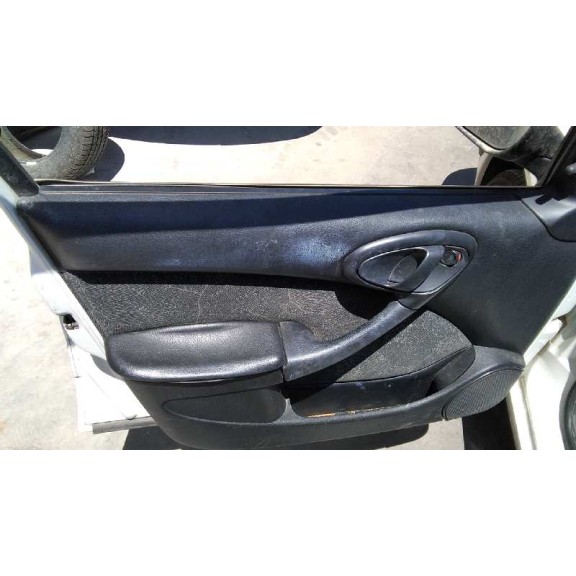 citroën xsara berlina del año 1998