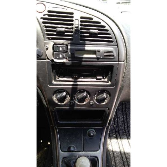 citroën xsara berlina del año 1998