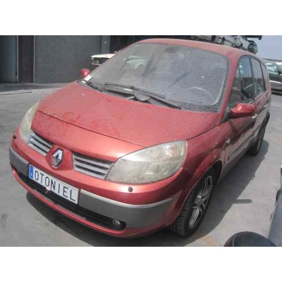 renault grand scenic del año 2004