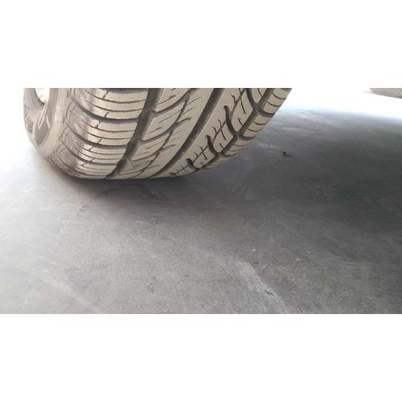 citroën xsara berlina del año 1998