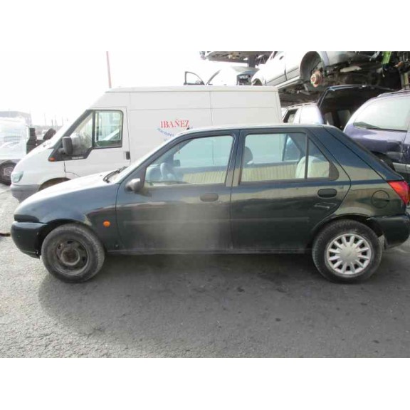 ford fiesta berlina del año 1997