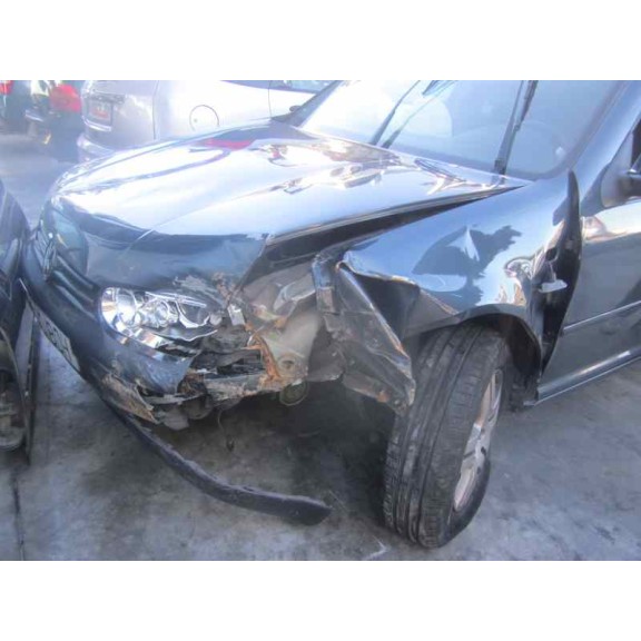 volkswagen golf iv berlina (1j1) del año 2000