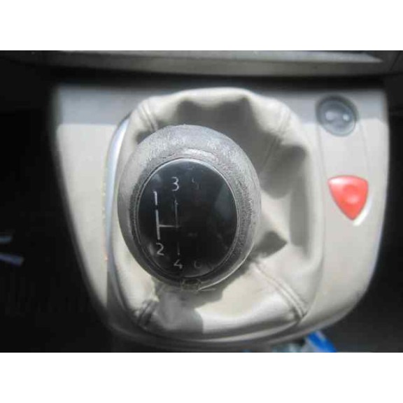 renault grand scenic del año 2004