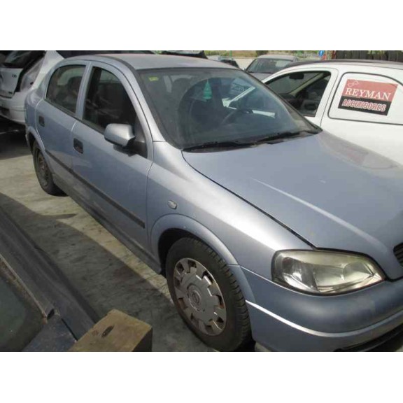 opel astra g berlina del año 2002